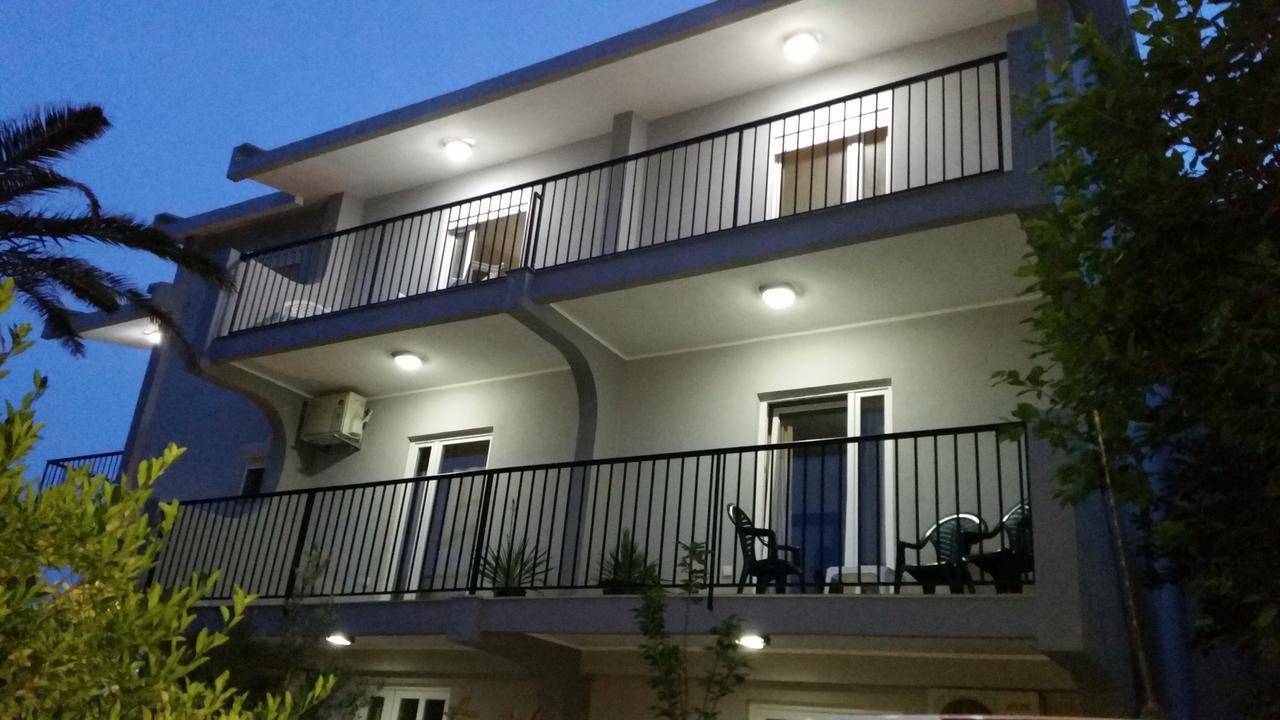Apartments Macaso Bar Luaran gambar